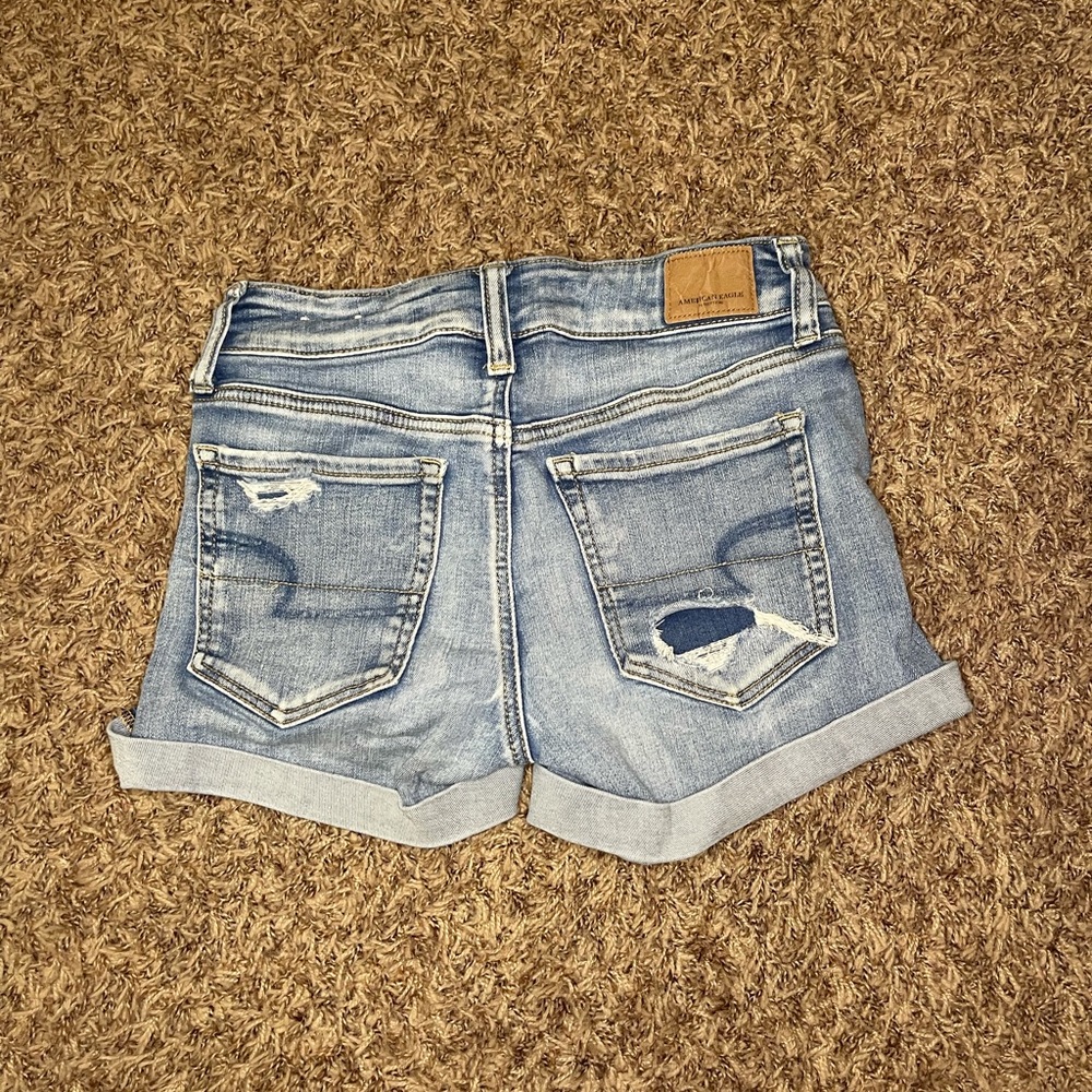 American Eagle Shorts - Picture 2 of 2